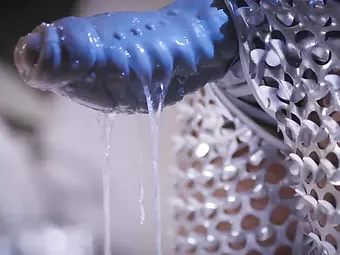 Holy Fuck! The most bizarre alien sex I’ve ever seen!