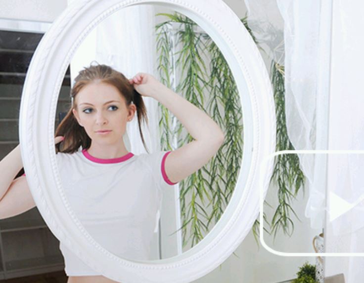Maya Kendrick The Redhead Does Her Steppops